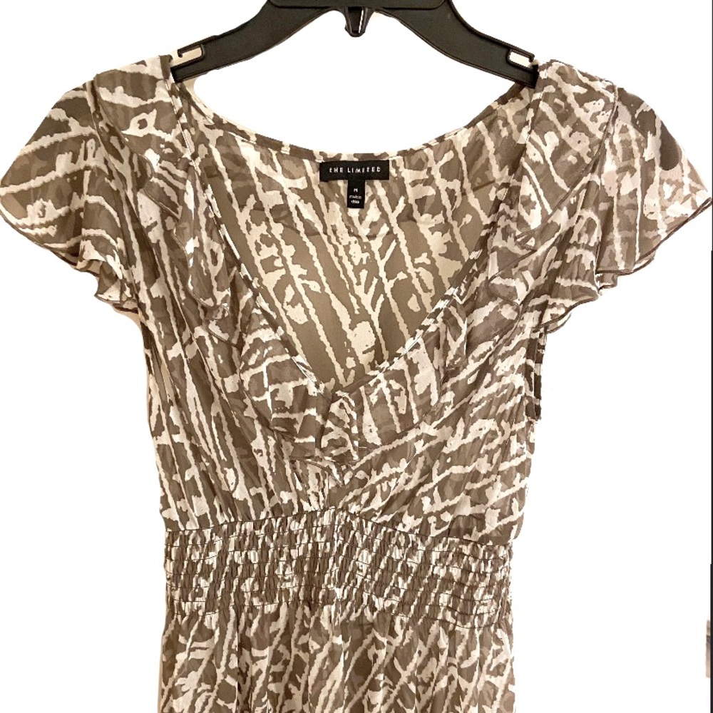 THE LIMITED Ruffled V-Neck Blouse